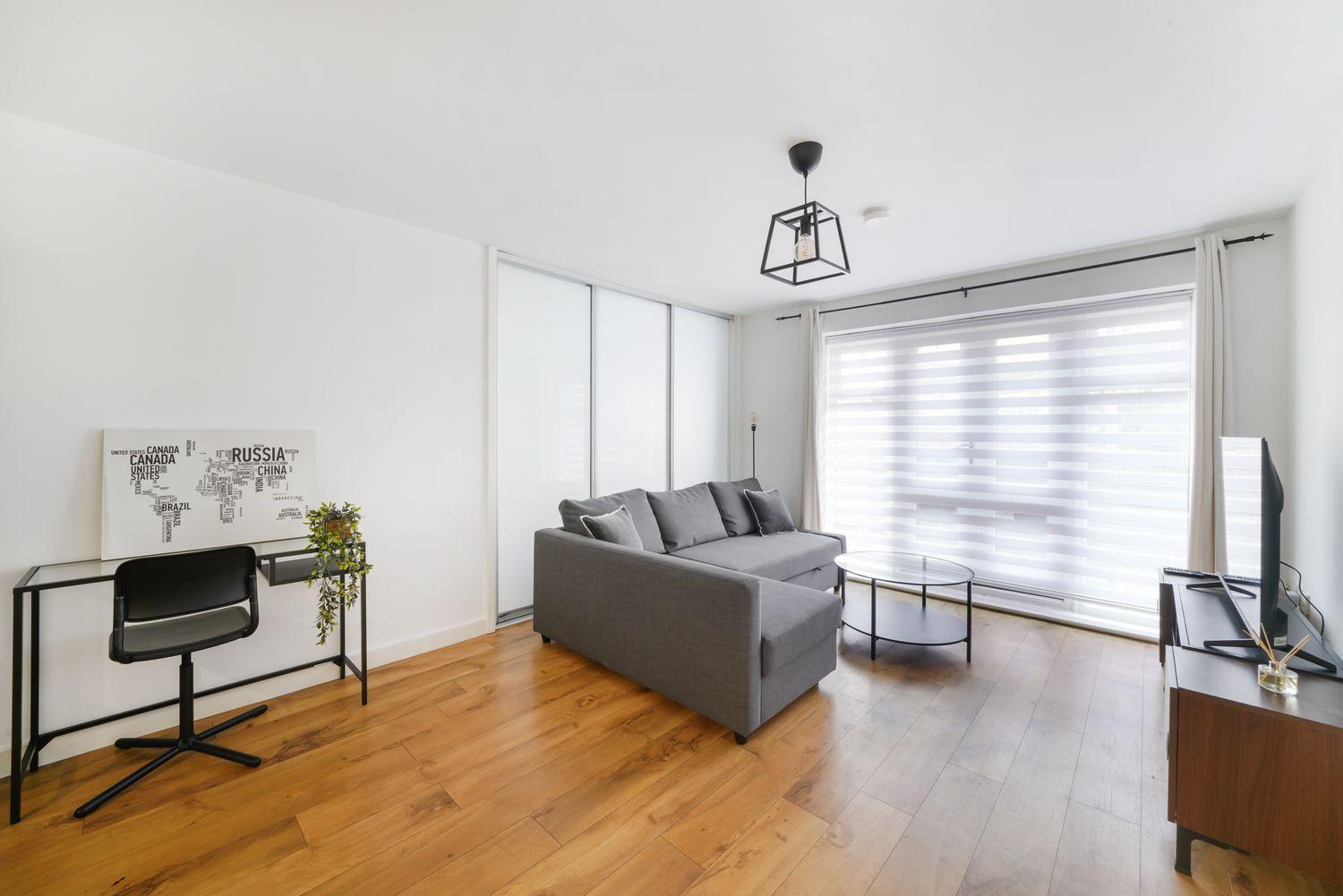 Appartamento Heathrow With Parking & Gym